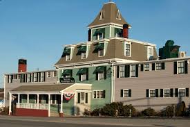 Hotel accommodations in the heart of cape cod near cape cod melody tent, hyannis harbor & ferry service to martha's vineyard. Waterfront Hotel And Restaurant Cape Cod Ma Orleans Waterfront Inn