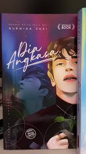 Novel Dia Angkasa Dan Dia Aurora