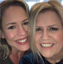 Are there any bars that are