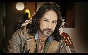 Local superstar: Marco Antonio Solis - New West Symphony