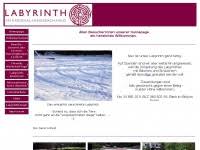 Auf einem 181 m² großen grundstück befinden sich die parkplätze. Labyrinth Am Kardinal Hengsbach Haus De Erfahrungen Und Bewertungen