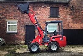 Whether you are a construction worker or a home construction enthusiast, it is a good idea to have builders tools for when you are on the move. Heracles H180 Pivot Steer Border Plant Sales Ltd