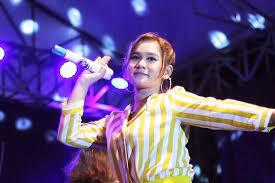 Lirik Dan Chord Lagu Tau Tatu Anggun Pramudita Halaman All Kompas Com