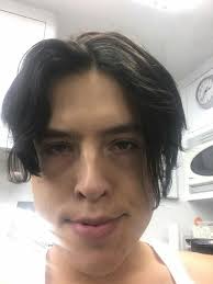 Pin By Puteri Nurin Imanina Kamarulfu On Cole Sprouse Dylan Cole Sprouse Haircut Cole Sprouse Cole Sprouse Jughead