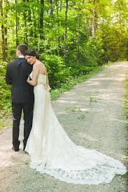 12 The Train Fanned Out Wedding Dress Pictures Pretty Wedding Dresses Wedding Shots