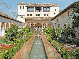 Les Jardins Du Generalife A L Alhambra De Grenade Espagne House Styles Alhambra Mansions