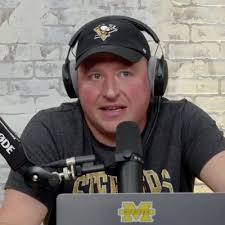 Anthony Maze (@52cardguy)