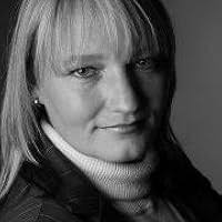 The Solace Farm Killings (DI Ruth Hunter, #7) by Simon McCleave