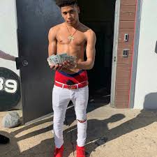 Bryson lashun potts (born november 1, 2002), better known as nle choppa (formerly ynr choppa), is an american rapper, singer, and songwriter. Pin On Nle Choppa