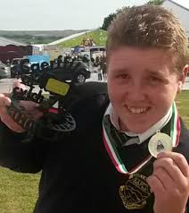 Llafar Bro: June 2015