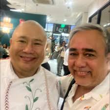 This photo was taken by Ginoong Cocoy Ventura 10 years ago in Kawit, when  my hair was less salt and more pepper.