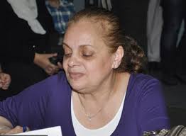 علقّت الفنانة عفاف رشاد على صورتها التي بدت فيها بملامح شبابية أصغر سنا من عمرها الحقيقي، وتصدرت بسببها محركات البحث لسؤال المتابعين عن سبب ذلك. Ø¹ÙØ§Ù Ø±Ø´Ø§Ø¯ ÙÙŠ ØµÙˆØ±Ø© Ù†Ø§Ø¯Ø±Ø© Ù…Ø¹ Ø²ÙˆØ¬Ù‡Ø§ Ù…Ø­Ù…Ø¯ Ø§Ù„Ø³Ø¨ÙƒÙŠ Ø´Ø§Ù‡Ø¯