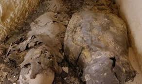Cleopatra's tomb is in a known location in egypt. Egypt Cleopatra S Tomb Discovery Hopes Pinned On Underwater Scan Material S Found World News Express Co Uk