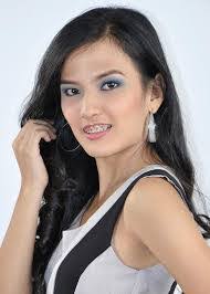 Charlene Salinas's Instagram, Twitter & Facebook