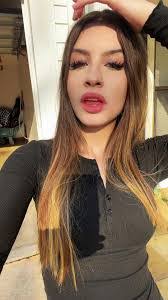 Haley Whelan's Instagram, Twitter & Facebook