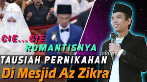 Termasuk dengan presenter terkenal, robby purba. Ceramah Uas Paling Romantis Di Akad Nikah Ustad Abdul Somad Lc Ma Youtube