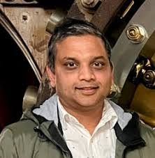 Jay Walia's Instagram, Twitter & Facebook