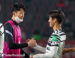 차범근 축구상을 수상한 정상빈에게 모든 구단이 달려들었지만, 수원 측에서 정상빈 영입을 위해 주승진 매탄중 감독은 물론, 고등학교 감독과 조재민 스카우터, 심지어 . í•œêµ­ ì¶•êµ¬ í˜„ìž¬ì™€ ë¯¸ëž˜ ì†í¥ë¯¼ ì •ìƒë¹ˆ ê²½ê¸° í›„ í›ˆí›ˆí•œ íˆ¬ìƒ· ì¼ë°˜ê¸°ì‚¬ ëŒ€í'œíŒ€ ê¸°ì‚¬ë³¸ë¬¸ ì¸í„°í'‹ë³¼