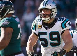 Two Years Later Luke Kuechly Still Wearing Q Collar If It S Gonna Help You Might As Well Try It Right The Athletic