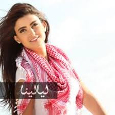 فيديو الشيخ عائض القرني يدعو علا الفارس لارتداء الحجاب على الهواء مباشرة