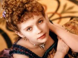 🌙 Eternal innocence, cursed with an adult's mind. Claudia from Interview  with the Vampire walks the line between childlike beauty and a predator's  hunger. Forever trapped in a body that never grows,