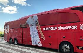 Kayserispor (süper lig) günel kadro ve piyasa değerleri transferler söylentiler oyuncu istatistikleri fikstür haberler. Sivasspor Takim Otobusu Yeniden Tasarlandi Son Dakika Super Lig Haberleri Fotograflari Fotomac