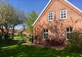 Entdecken sie die vielfältige landschaft, die ostfriesische kultur und viel meer. Ferienhaus Ostfriesland Urlaub In Historischen Hausern An Der Nordsee Nordsee Ferienhaus Ostfriesland Ferien In Historischen Hausern
