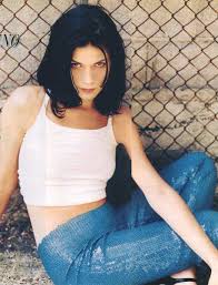 Maybe you would like to learn more about one of these? Linda Fiorentino By Davis Factor Eclectic Ladies Facebook
