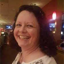 Sarah Atchison's Instagram, Twitter & Facebook