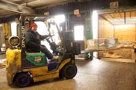 Maybe you would like to learn more about one of these? 2015 04 08 Yrc Dock Worker 02 The Online Home Of Teamsters Local 710