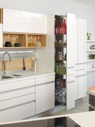 Rangement Cuisine Les 40 Meubles De Cuisine Pleins D Astuces Meuble Cuisine Rangement Cuisine Armoire Murale Cuisine