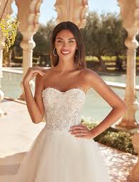 Check spelling or type a new query. Brautkleider Galerie Brautmode Nauheim