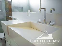 Lavatorio De Banheiro Com Cuba Esculpida E Aparador Em Aglostone Branco Prime Banheiros Luxuosos Lavatorio Banheiro Inspiracao Para Banheiro