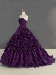 Ich sammel ideen für eine lila tischdekoration, lila brautkleider, lila kleider für brautjungfern, brautschuhe in lila, brautsträuße mit lila blumen und alles was zu einer echten traumhochzeit dazu gehört. Duchesse Ballkleid Abendklied Brautkleid Herzausschnitt Grun Organza Blumen Ruschen
