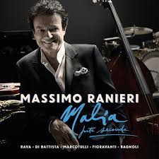 Il cantante massimo ranieri, al secolo giovanni calone, è nato a napoli il 3 maggio 1951 in una famiglia molto povera composta da ben otto figli. Massimo Ranieri Malia Parte Seconda La Recensione Di Rockol It