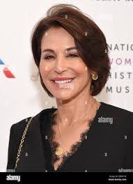 Keesha West's Instagram, Twitter & Facebook