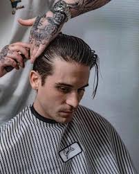 However, the rapper varies his cuts and styles to create different looks. How To Get The G Eazy Hairstyle 2019