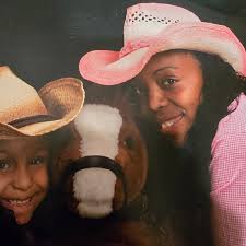 Danielle Armstead-Wright (@danielle.armstead.54) • Facebook