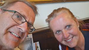 1st time player. Looking to enjoy our Bank holiday Saturday. Table 15  Boston. Any drinks accepted. Thank you. Will revisit.