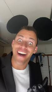 BAT vs RAT #impressions #spacejam #fyp #foryou #foryoupage #story #hero  #basketball #viral #voice #actor