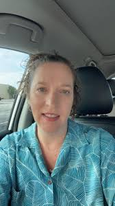 Jennifer D Adams Raley (@jd.cuttingupfizzing)