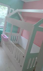 Montessori Karyola Karyola Montessori