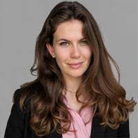 4200+ "Lara" profiles