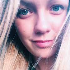 Madeleine Olson (@OlsonMadeleine)