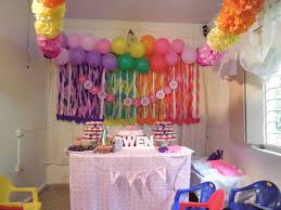 Diy Decorations Paper Ribbons Made Of Crepe Paper And Pompoms Made Of Plain Colored Paper Paper Decorations Diy Paper Ribbon How To Make Ribbon