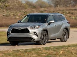 Use toyota place's payment calculator to easily estimate and compare monthly payments on your next vehicle purchase. 2020 Toyota Highlander Vs 2020 Hyundai Palisade Comparison Kelley Blue Book