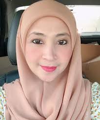 'sang dewi' dirilis pada tahun 2000. Nanti Suami Suruh Duduk Rumah Pulak Jaga Dia Datuk Siti Nurhaliza Berita Kopak Cc