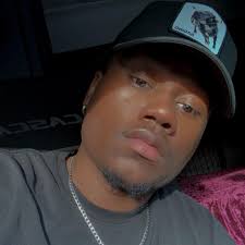 Show me a Better badge setup for a PG