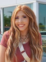 Kia Barnes's Instagram, Twitter & Facebook