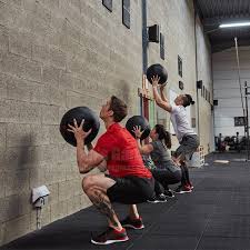 Access 365 days of workout inspiration from our wod calendar and no more ads! 35cm Crossfit Medicine Ball Empty Snatch Wall Balls Heavy Duty Exercise Kettlebell Lifting Fitness Mb Muscle Building Fitness Balls Aliexpress
